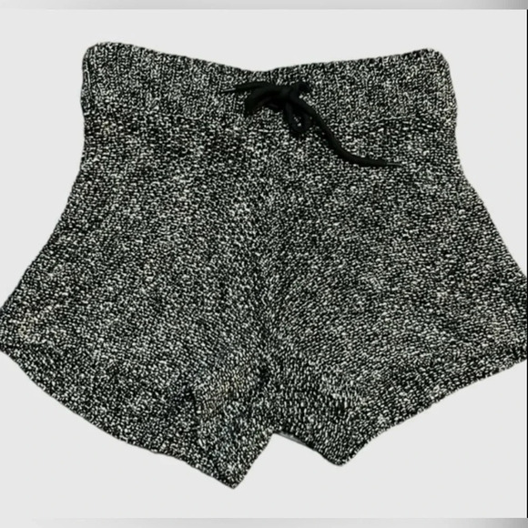 Storm & Marie knit lounge shorts Drawstring Black & white Loungewear Size S - Picture 9 of 9